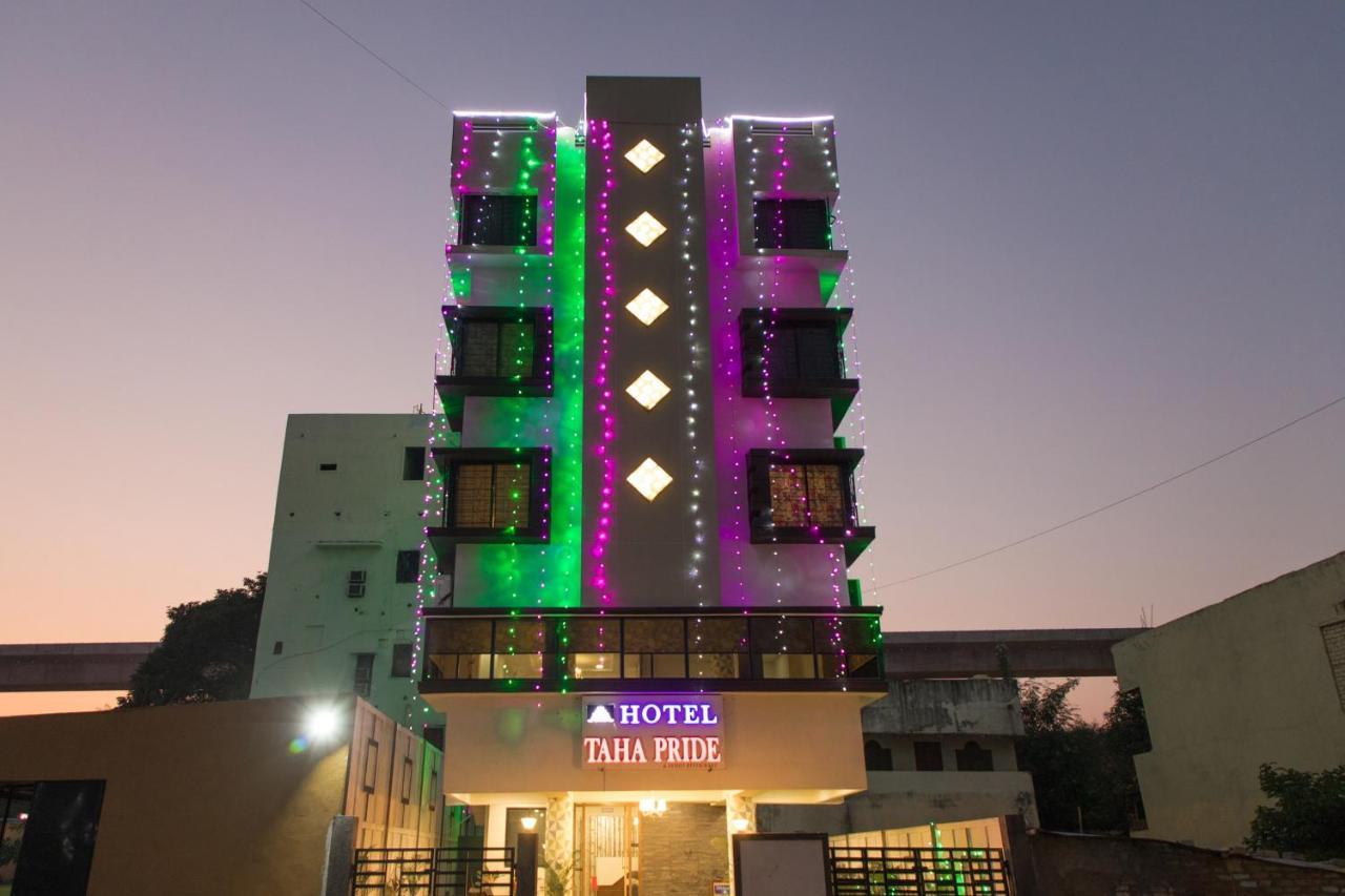 Oyo 10254 Hotel Taha Pride Nagpur Dış mekan fotoğraf